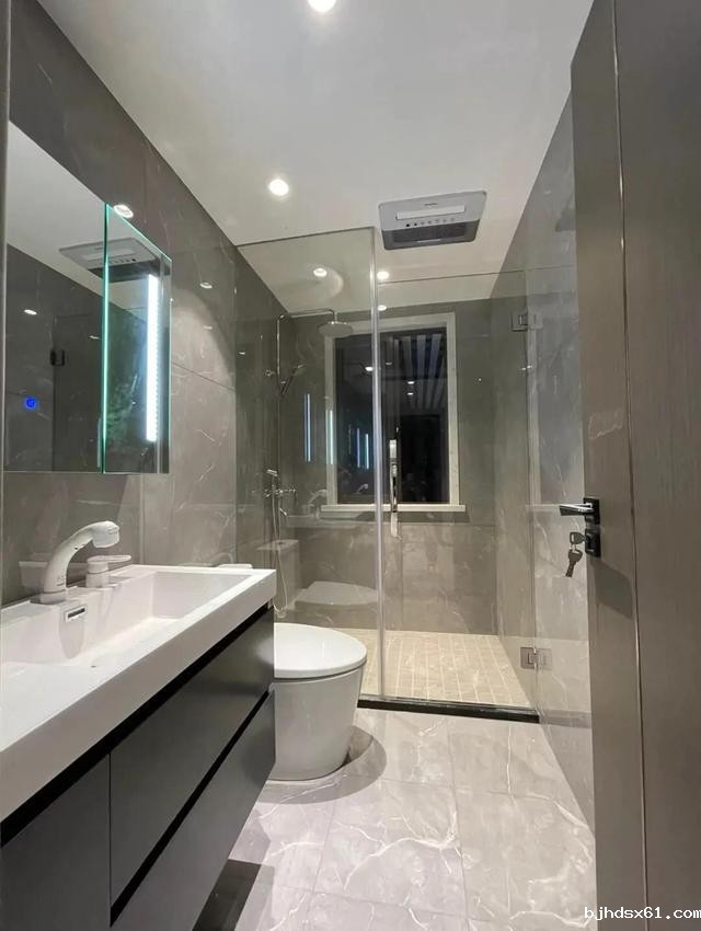 卫生间排水 卫生间排水